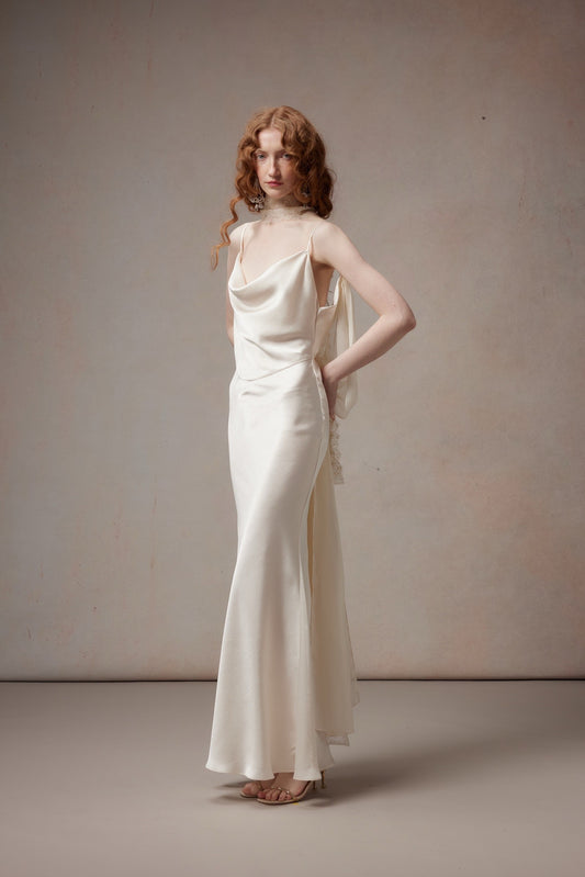 Fa Sogno Dawn Veil White Gown
