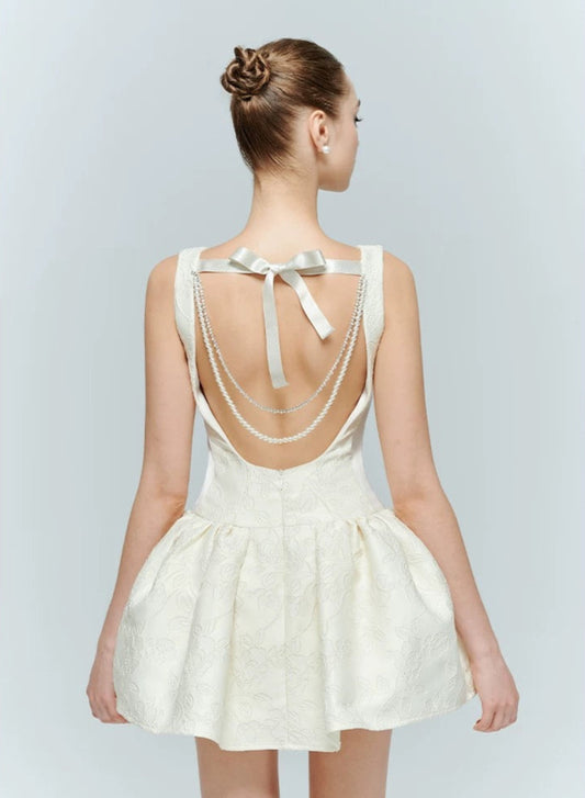 Artel Retro White Floral Texture Sleeveless Sabrina Pearl Embellished Backless Mini Dress
