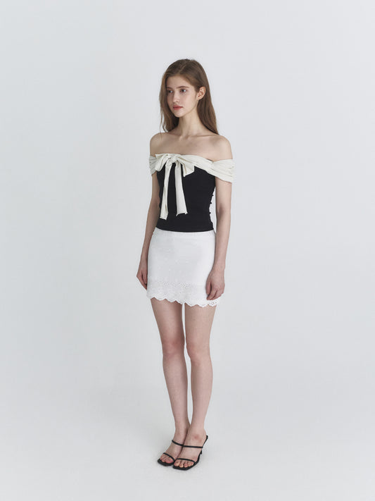 Not Your Rose Black Off-Shoulder Bow Top