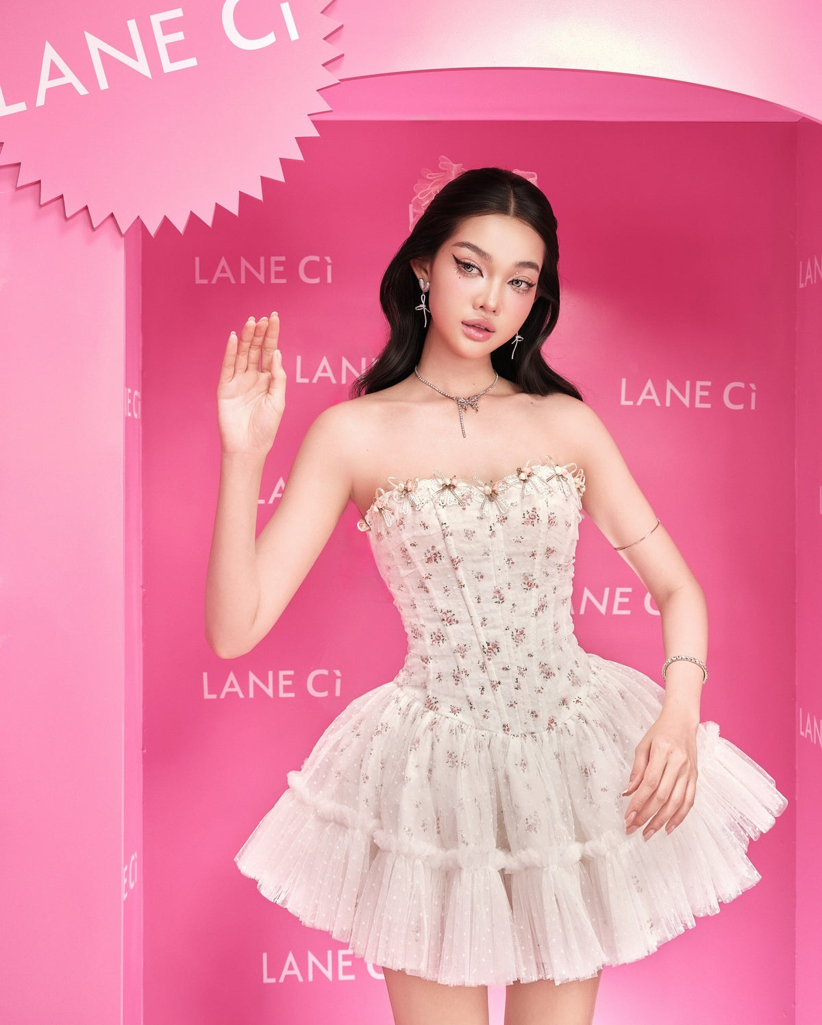 LANE CI Moudy White Floral Tube Puff Dress
