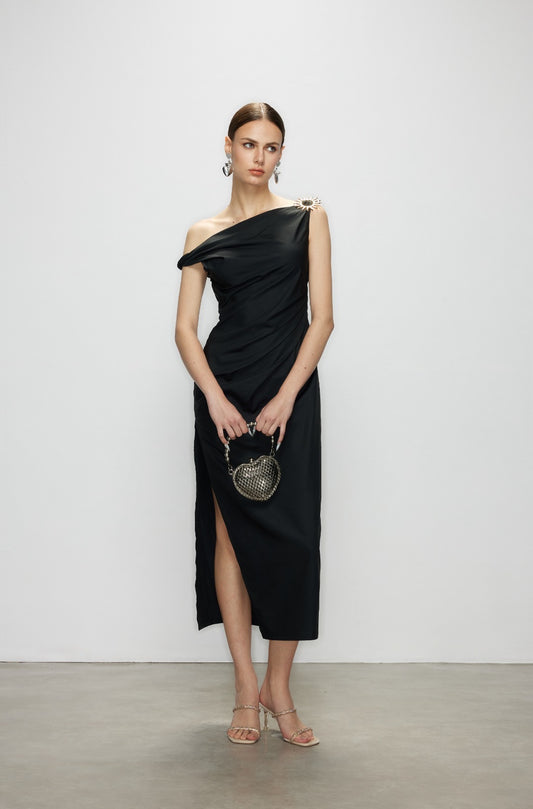 Artel Retro Black Off-Shoulder Long Split-Hem Midi Dress