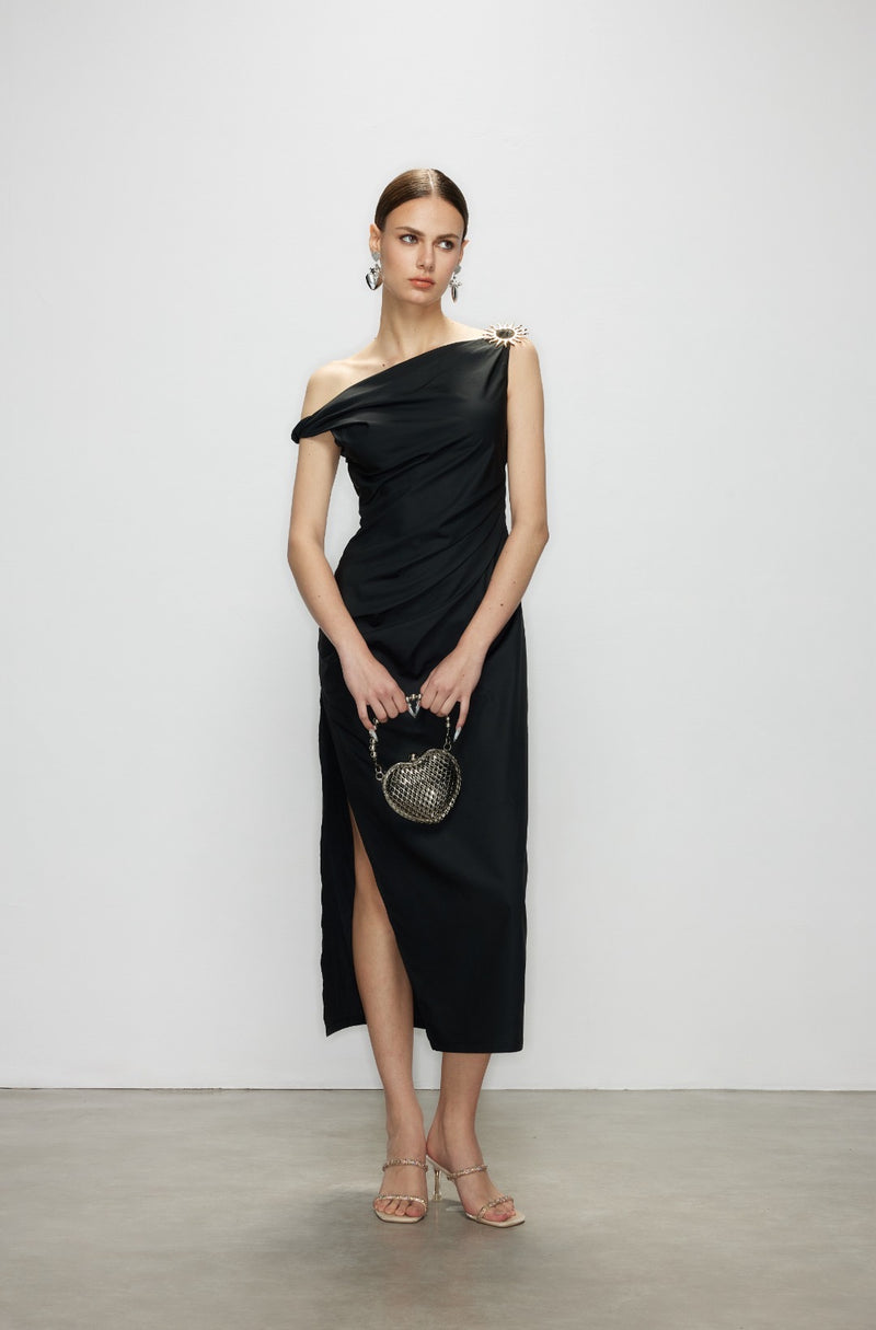 Artel Retro Black Off-Shoulder Long Split-Hem Midi Dress
