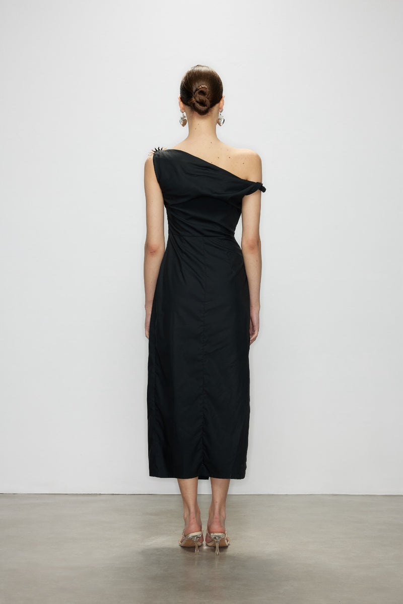 Artel Retro Black Off-Shoulder Long Split-Hem Midi Dress