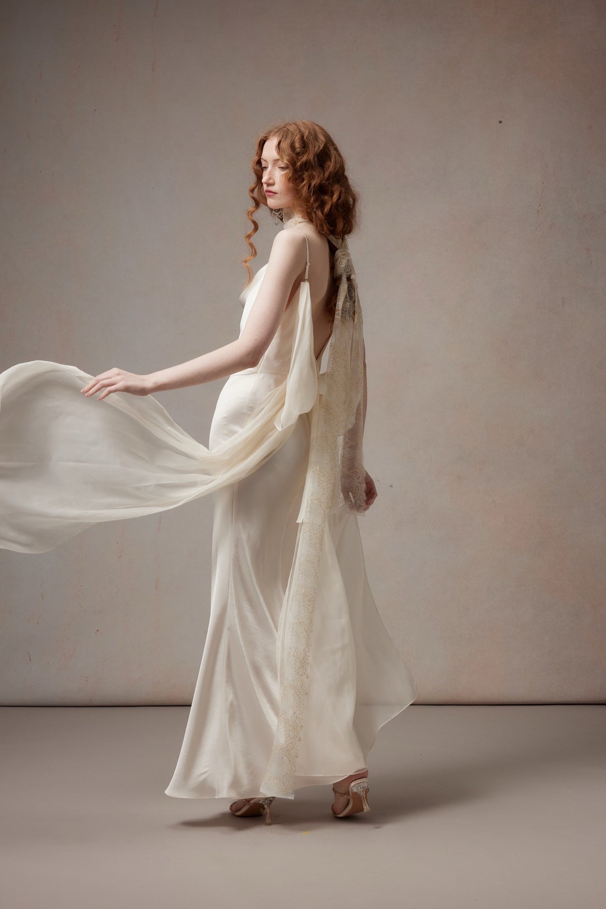 Fa Sogno Dawn Veil White Gown