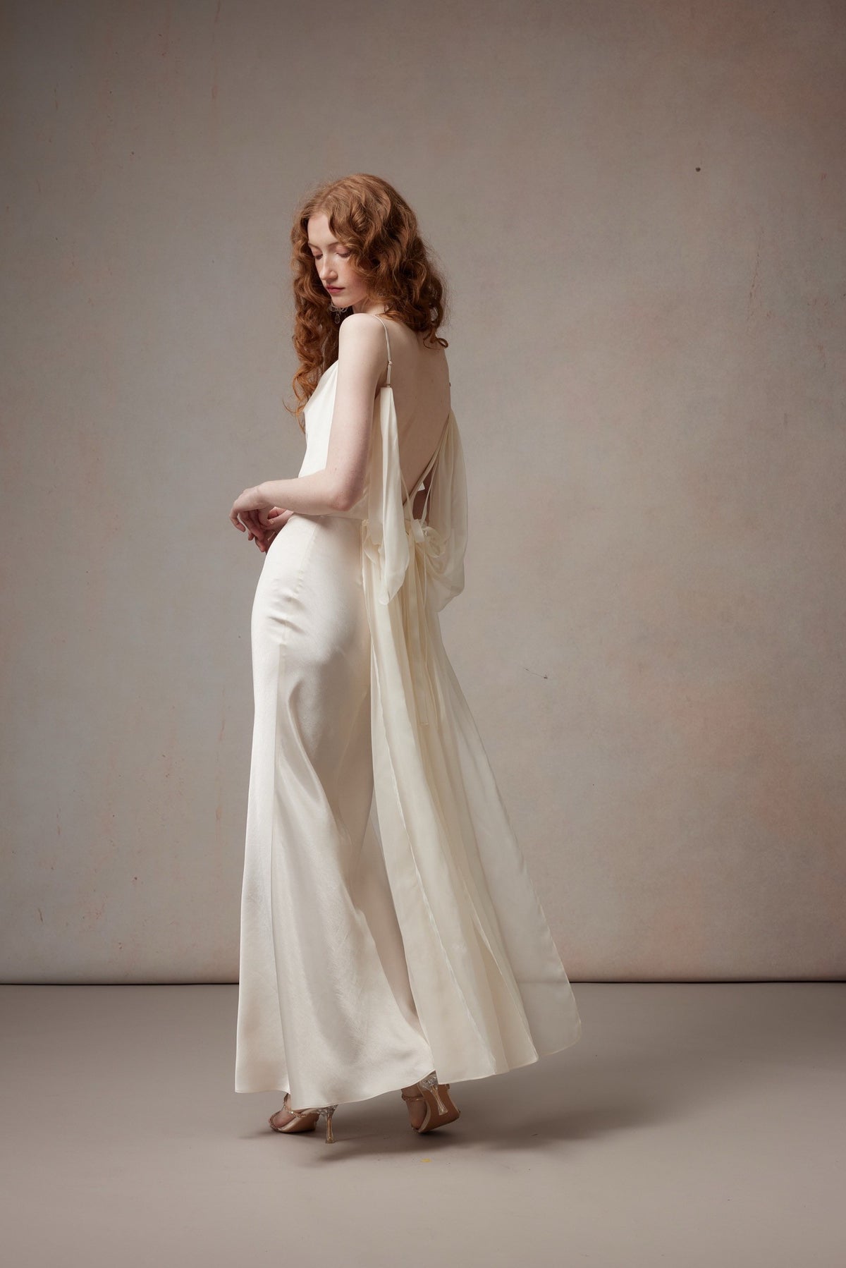 Fa Sogno Dawn Veil White Gown