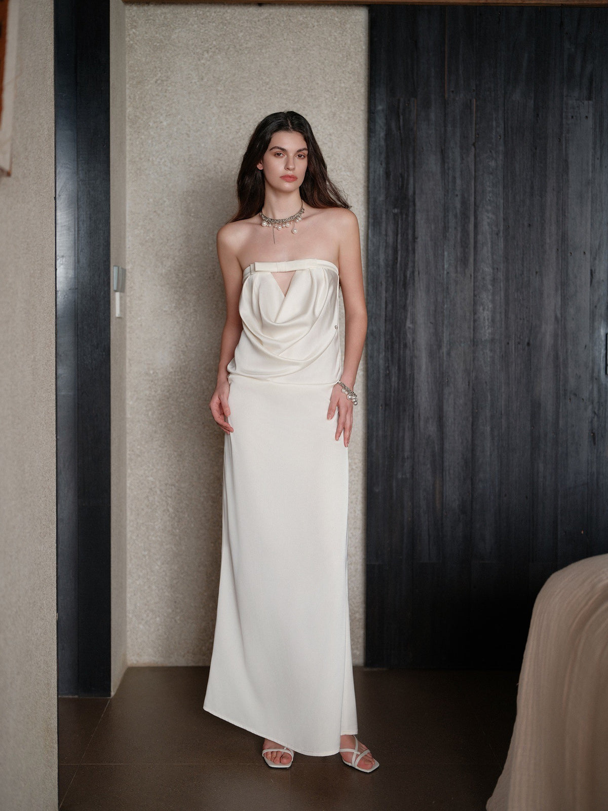 Sheer Luck Aurelia Minimal Bow Open-Back Strapless Dress (White)