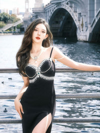 KINGWEN Black Chain Gemstone Halter Dress