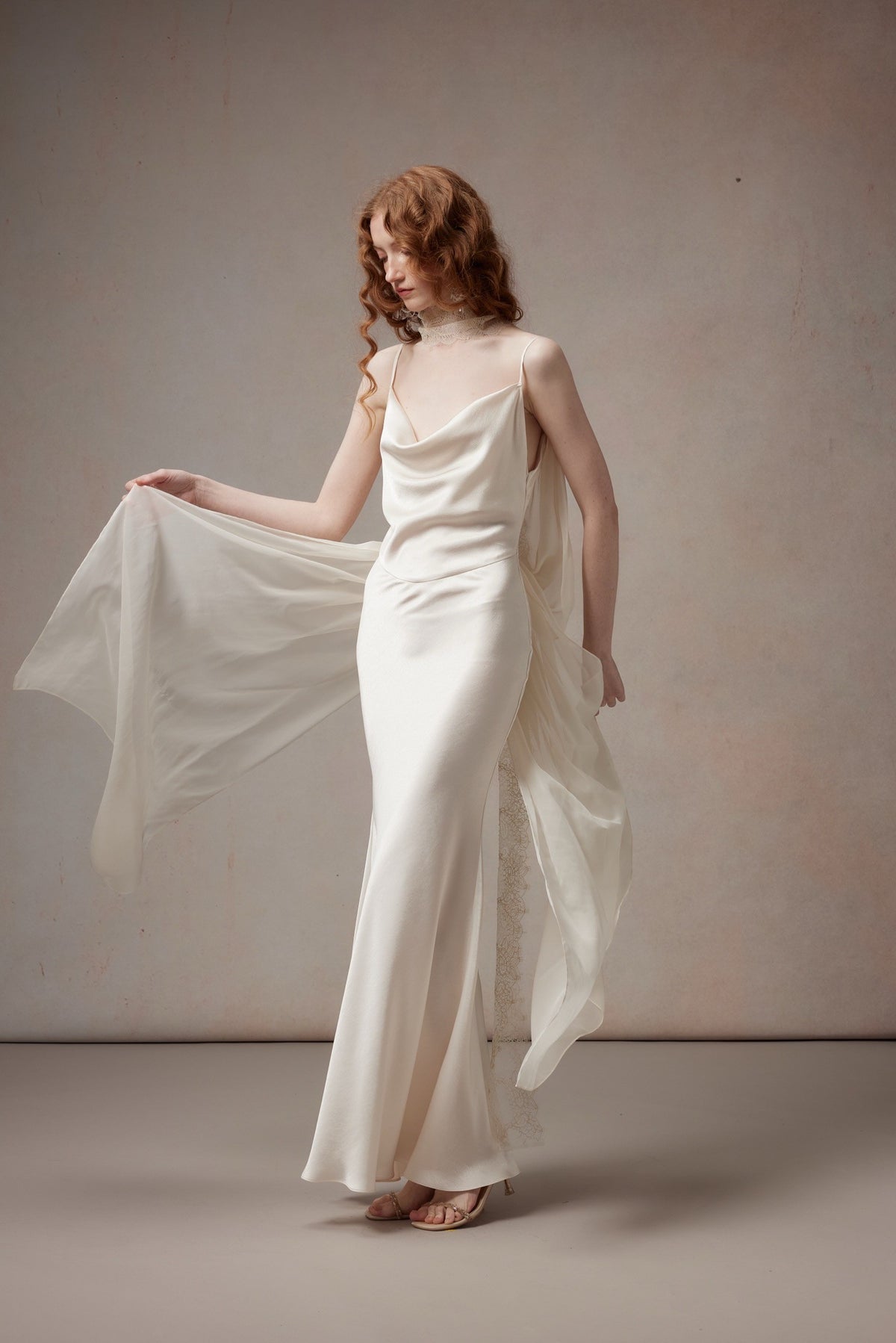 Fa Sogno Dawn Veil White Gown