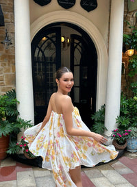 Sheer Luck Thiri雪纺抹胸飘蓬蓬荷叶边连衣裙（雏菊印花）