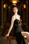 KINGWEN Black Rose Slim Split Dress