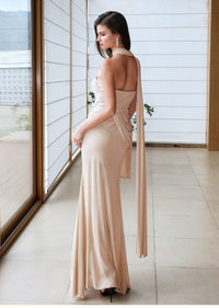 Sheer Luck Kira Mesh Flutter Ruffle Ruffle Maxi Dress Dress (Light Pink)