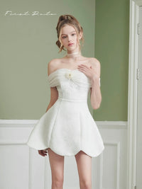 First Date Camellia Off-Shoulder Date Sweet Off-Shoulder Dress