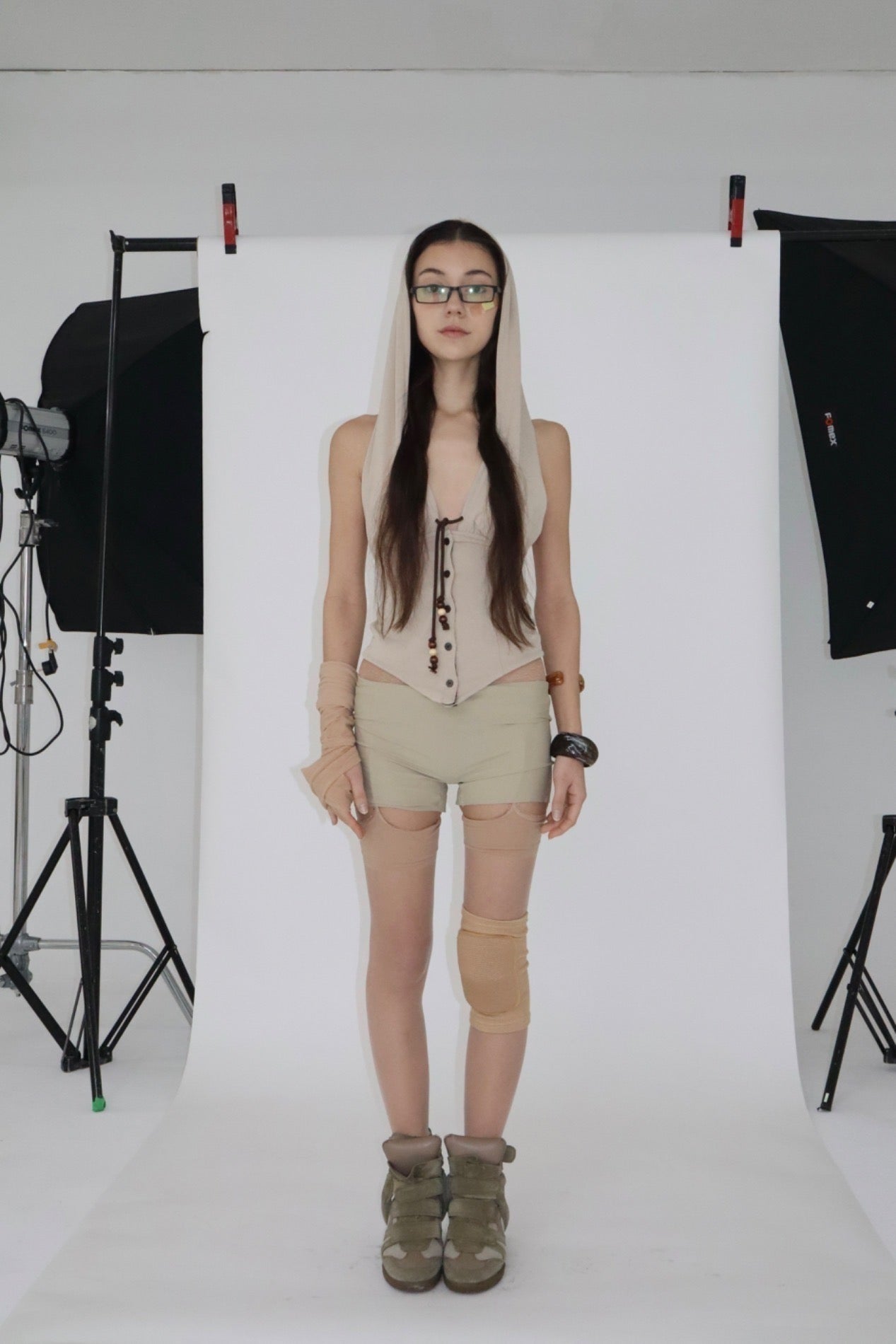 BNFROM beeds drape hood top [beige]