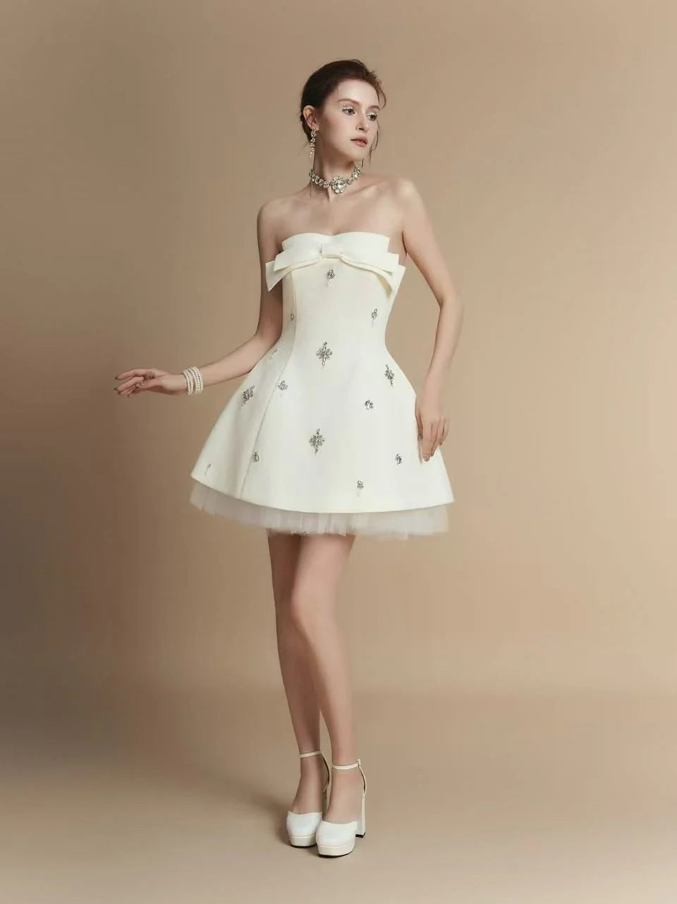 LAMORIS White Strapless Bow Dress