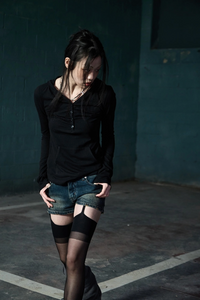 NOTKNOWING Button Up Shirring Hoodie (BLACK)