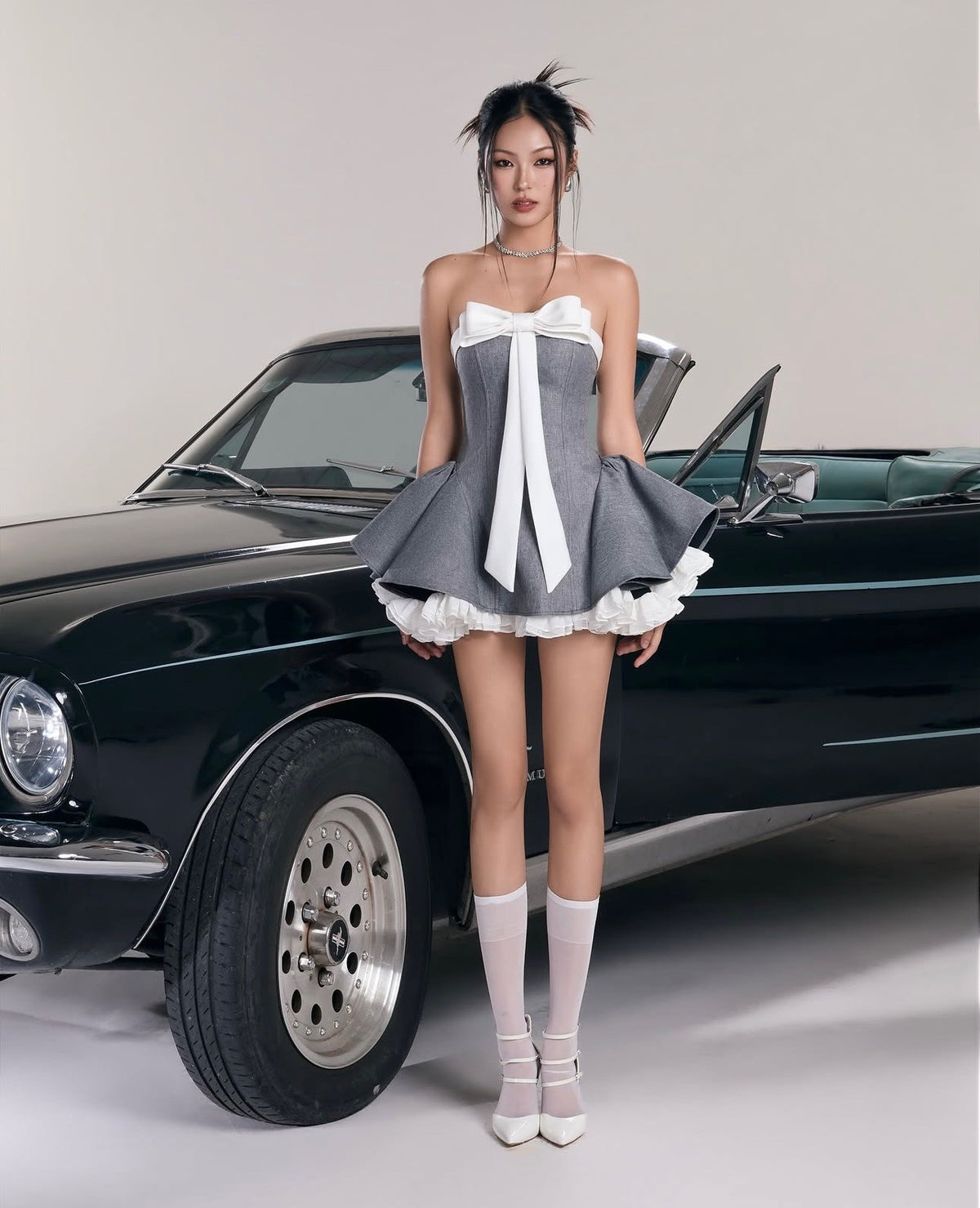 LANE CI复古风蝴蝶结抹胸收腰蓬蓬裙套装（灰）