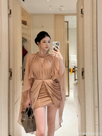 Sheer Luck Amara挂脖披肩鱼骨裙复古飘逸连衣裙（杏棕）