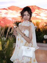 Sheer Luck Thiri雪纺抹胸飘蓬蓬荷叶边连衣裙（雏菊印花）