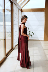 Sheer Luck Kira网纱飘带修身褶皱鱼尾长连衣裙（安克拉红）